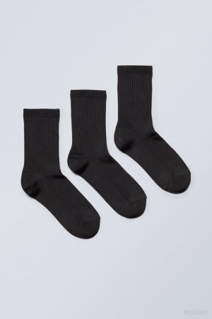 Weekday 3-pack Lova Shiny Socks 黒 | SGIT8084