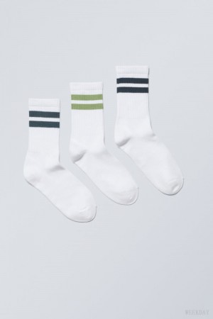 Weekday 3-pack 運動 ストライプ Socks 緑 | QXXT9884