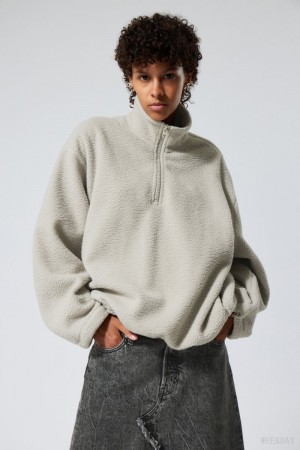 Weekday Cora Oversized Fleece Sweatshirt ライト | IYNF4567