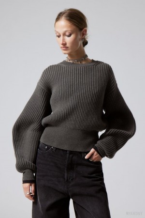 Weekday Dion Sculptural Sweater 暗 | PBNW0321