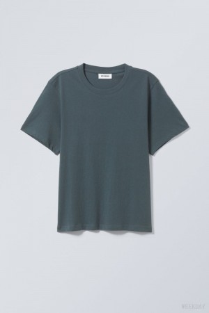 Weekday Essence Standard T-shirt 暗青 | UPDD6923