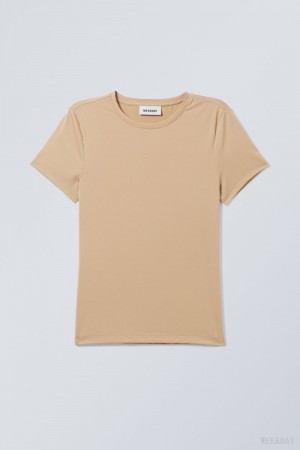 Weekday Fine T-shirt ベージュ | NBOL0627