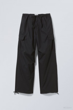 Weekday Parachute Loose Cargo Trousers 黒 | JYNH9767