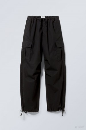 Weekday Parachute Loose Cargo Trousers 黒 | GFPV1841