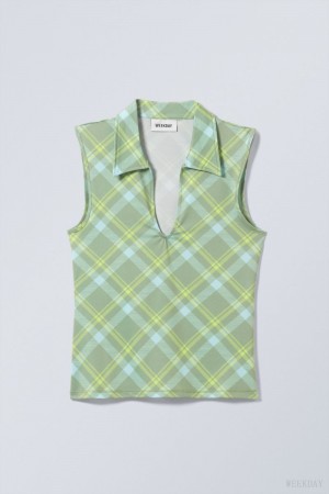 Weekday Phoebe Polo Top 緑 | AQCD5824