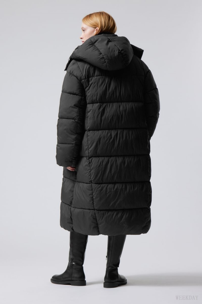 Weekday Aeris Puffer Coat 黒 | MFUA1554