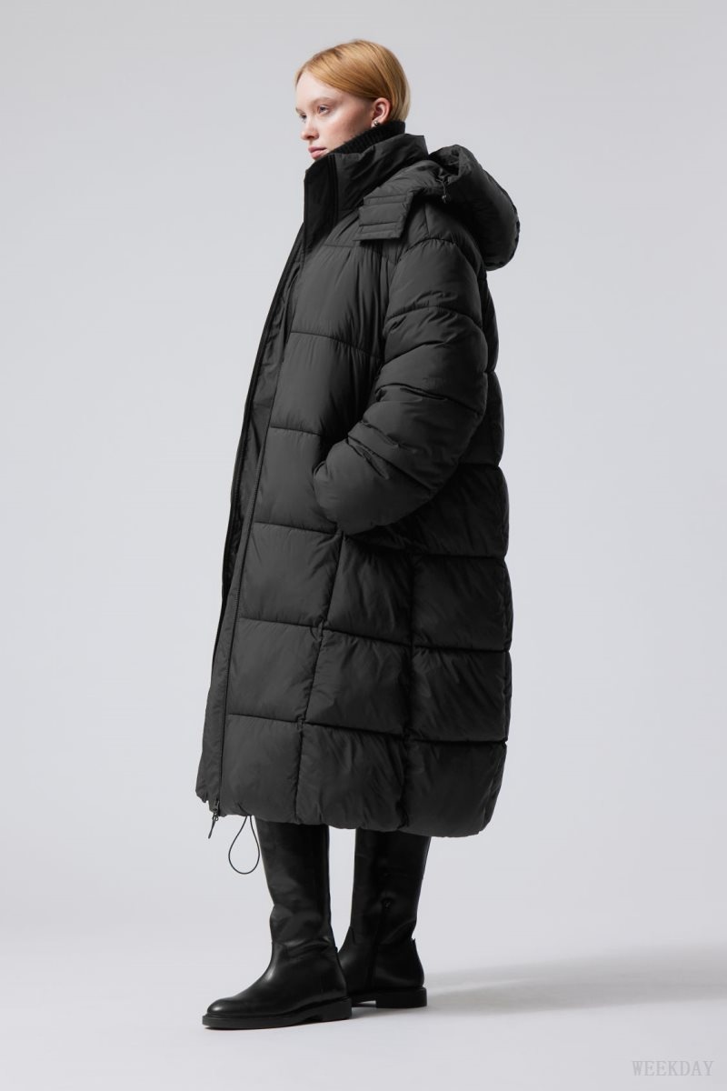 Weekday Aeris Puffer Coat 黒 | MFUA1554