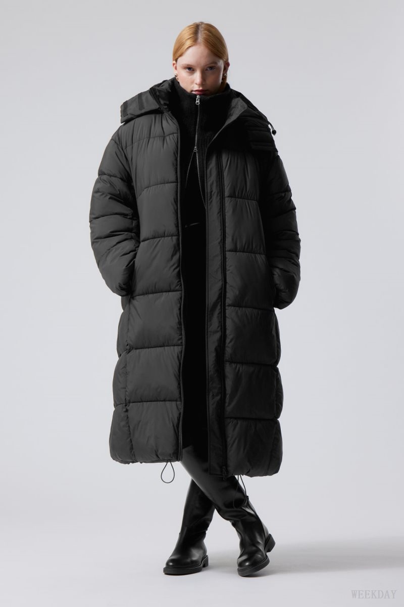 Weekday Aeris Puffer Coat 黒 | MFUA1554