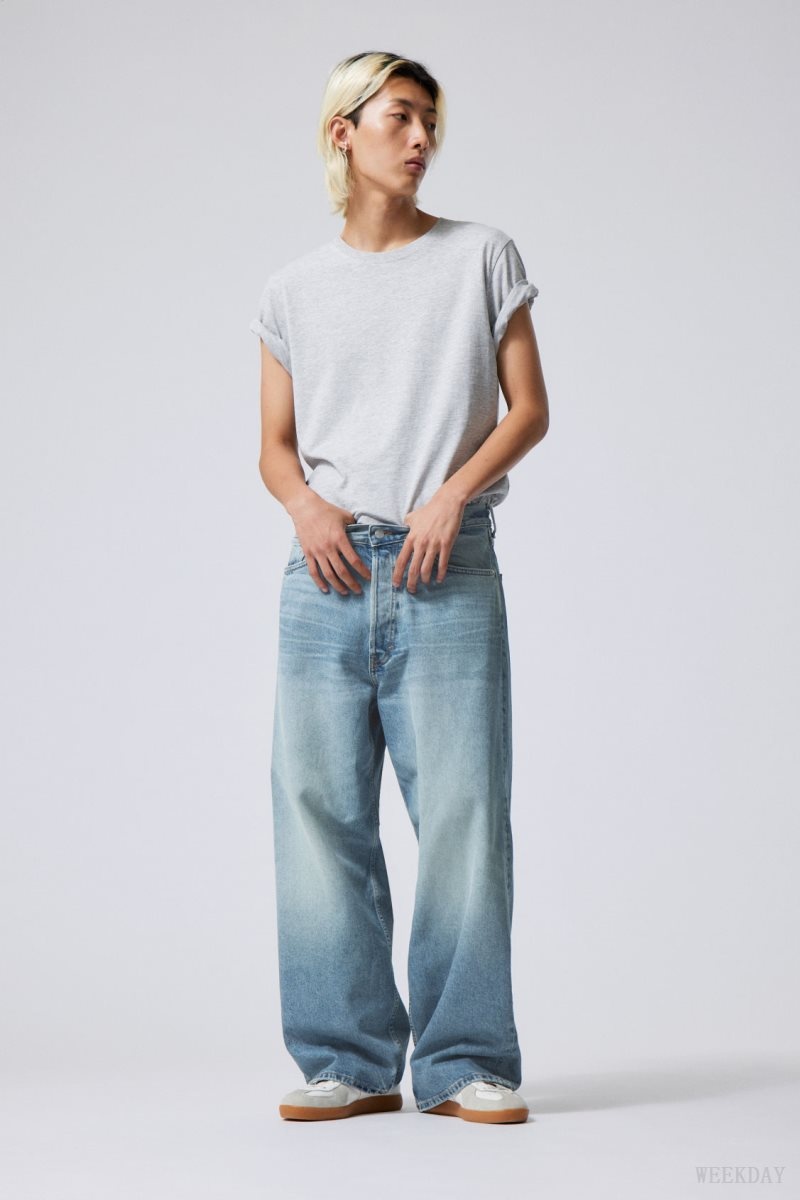 Weekday Astro Loose Baggy Jeans 青 | ATSB5076