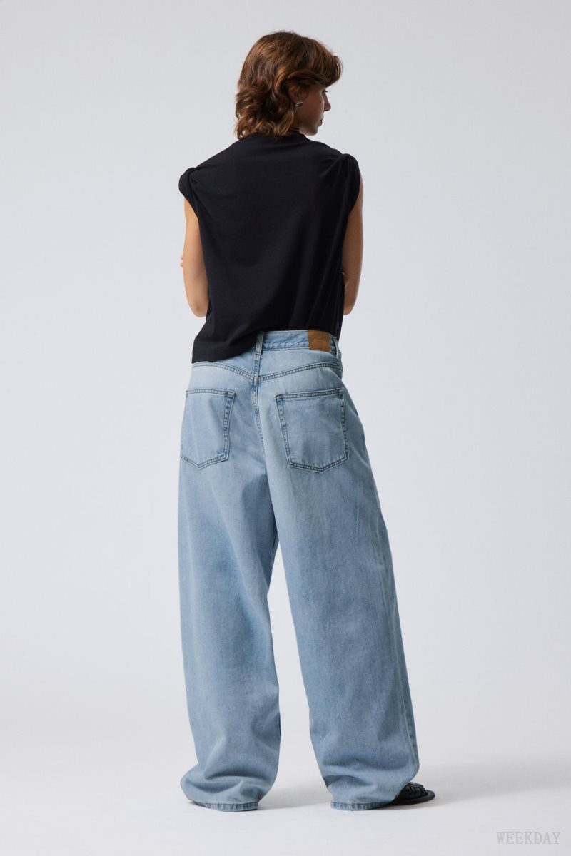 Weekday Astro Loose Baggy Jeans 青 | PRVP8766