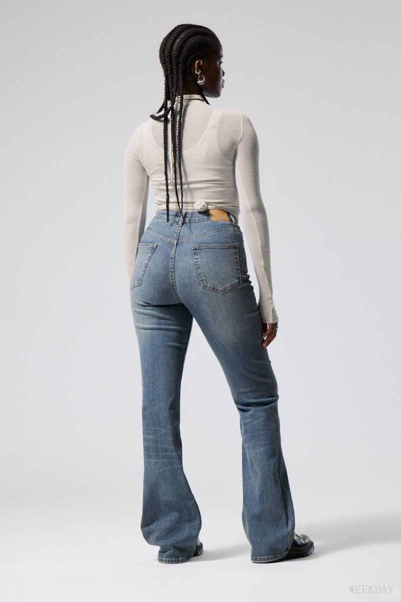 Weekday Glow Curve High Flared Jeans 青 | DGSB5620