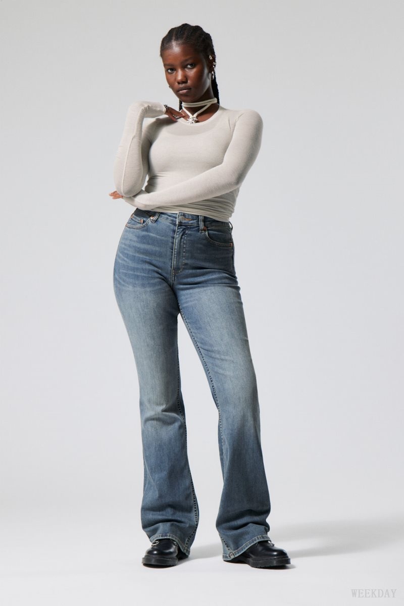 Weekday Glow Curve High Flared Jeans 青 | DGSB5620