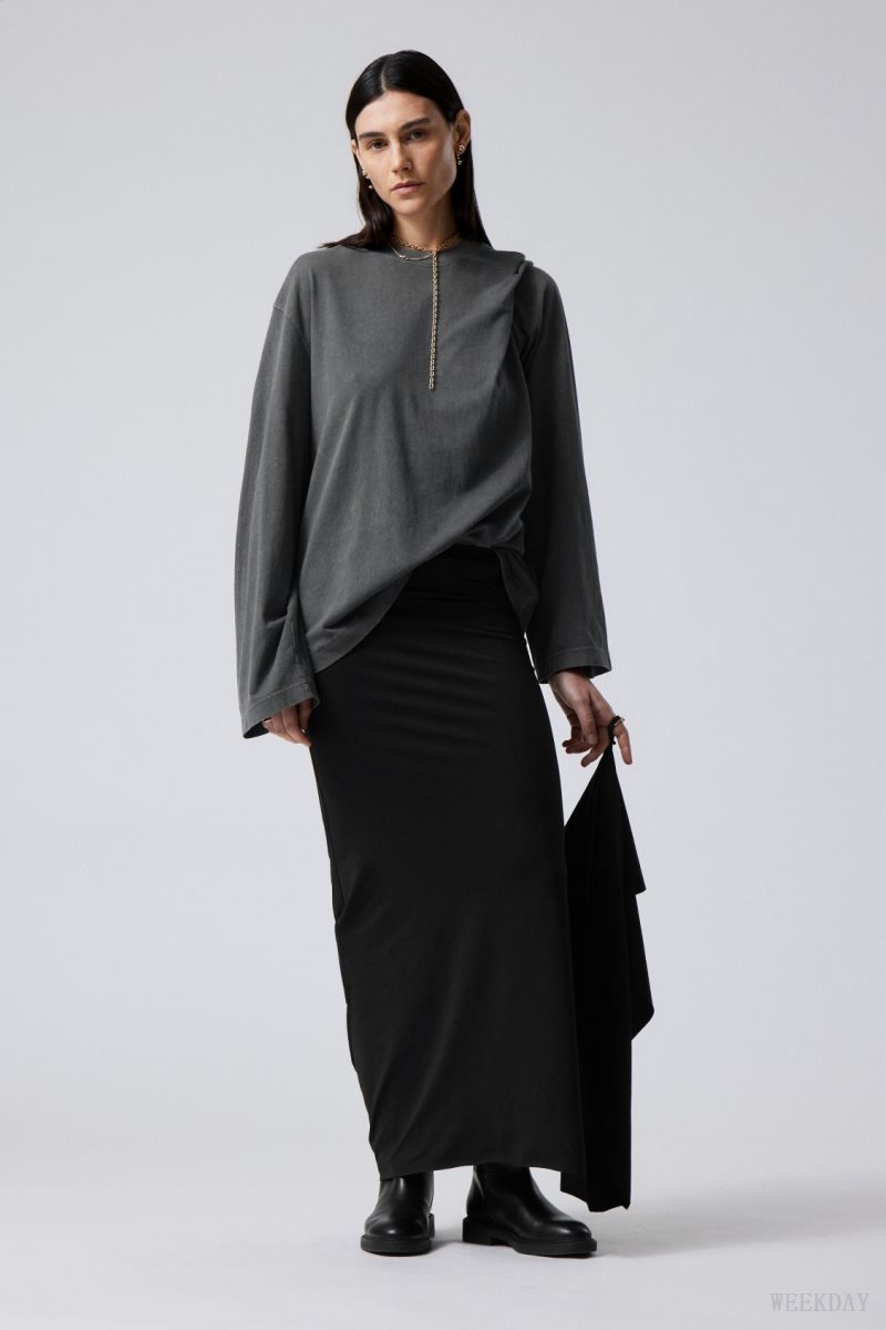 Weekday Long Asymmetric Drape Skirt 黒 | XGGE5047