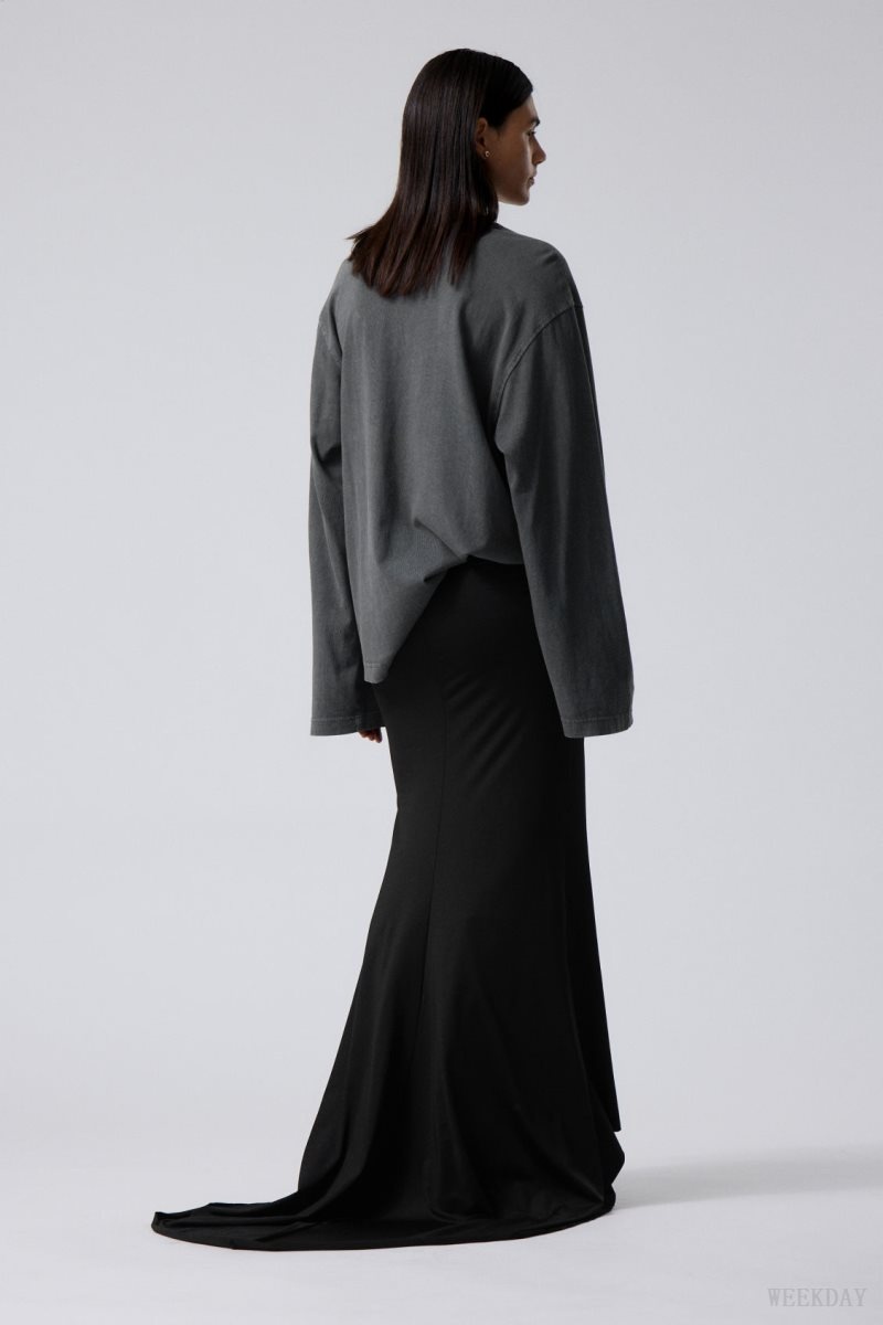 Weekday Long Asymmetric Drape Skirt 黒 | XGGE5047