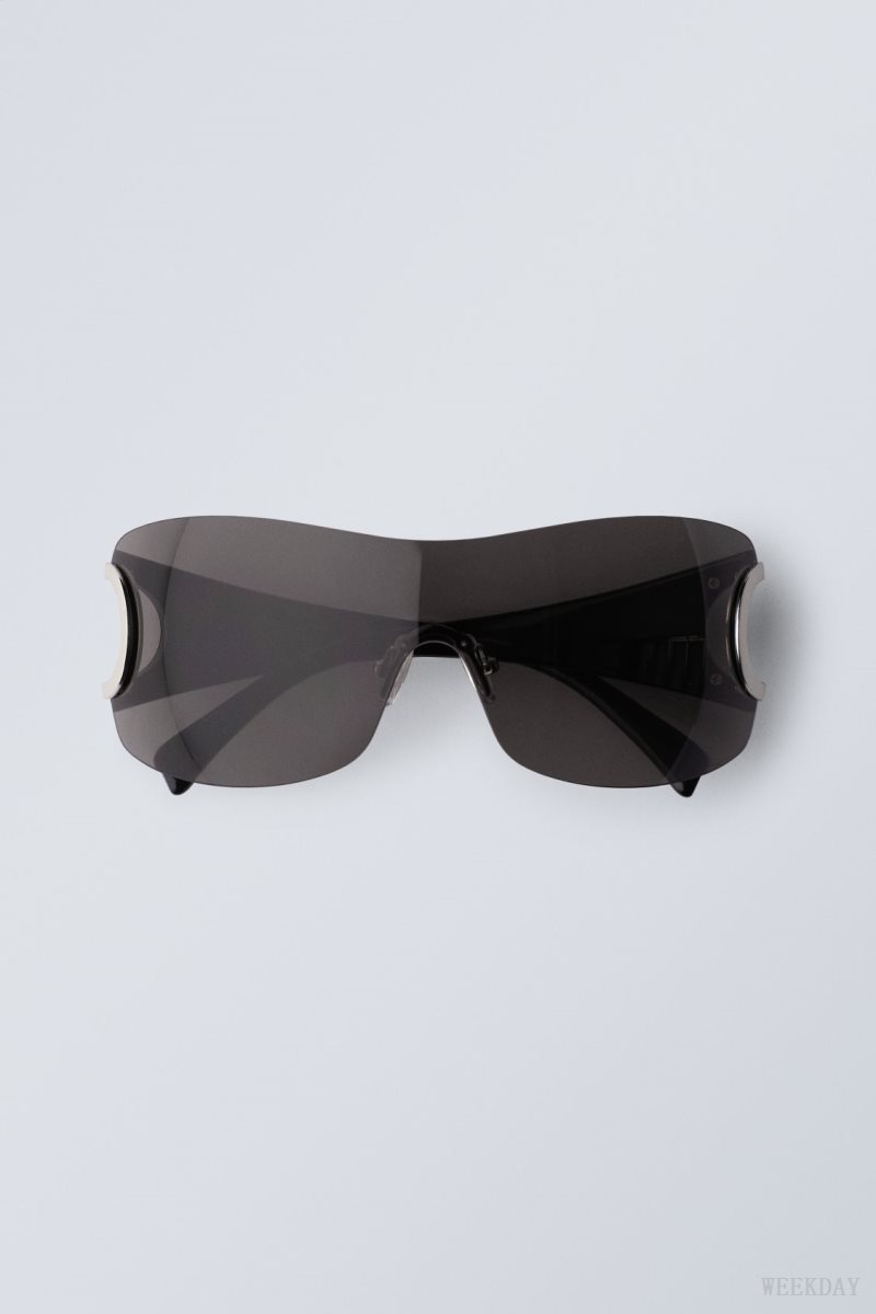 Weekday Motion Sunglasses 黒 | JANL2657