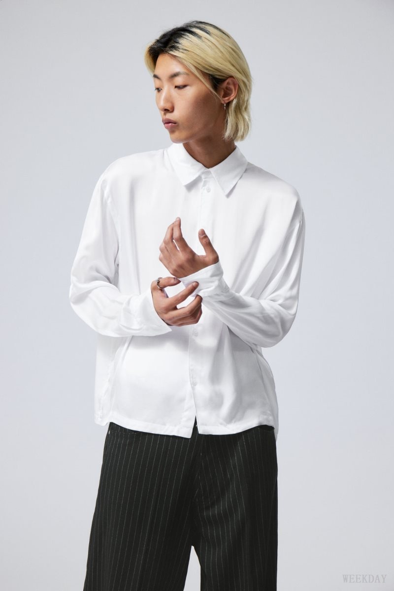 Weekday Oversized Boxy Shiny Shirt 白 | GUBV9842