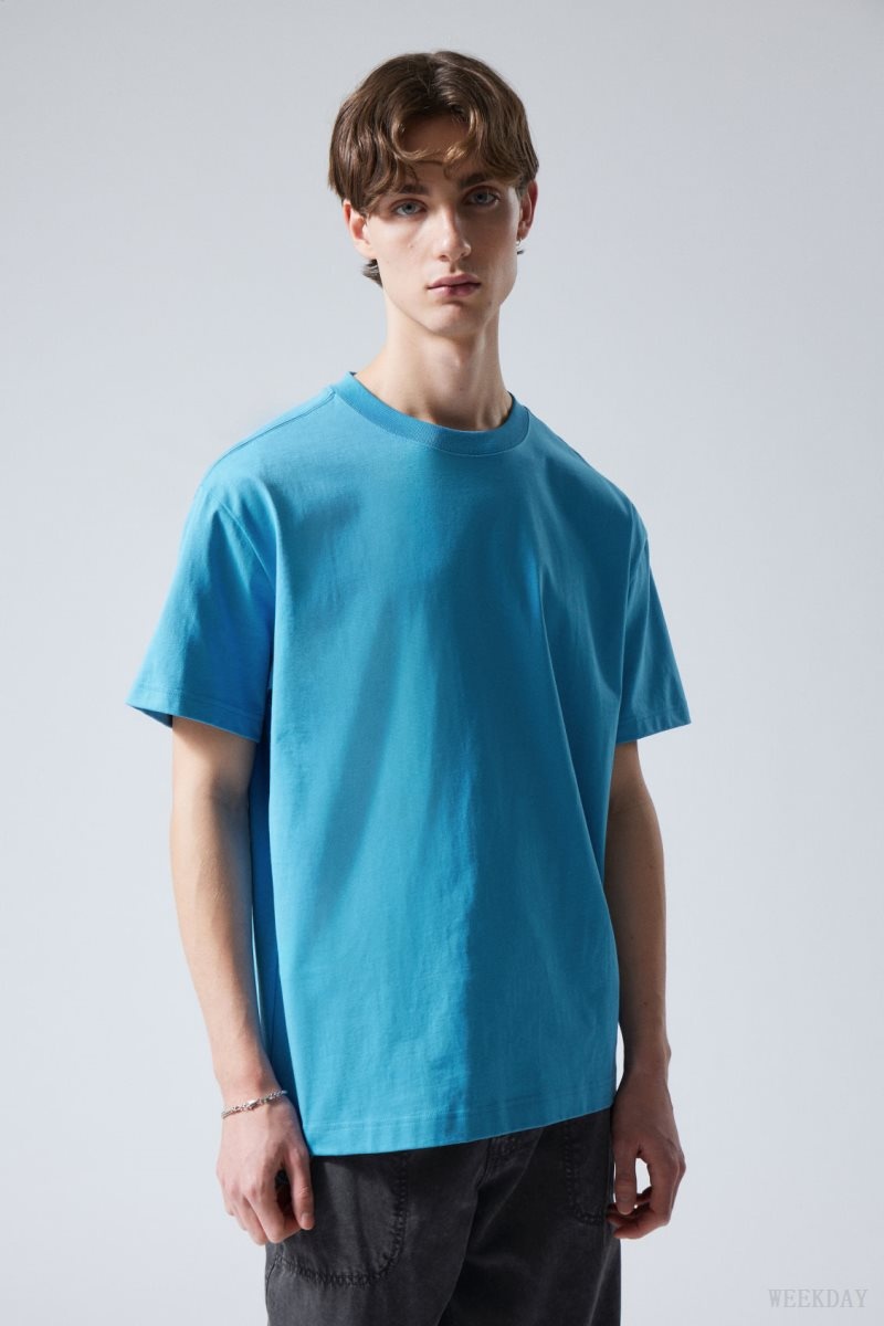 Weekday Oversized Heavyweight T-shirt ライト青 | BOJM6854