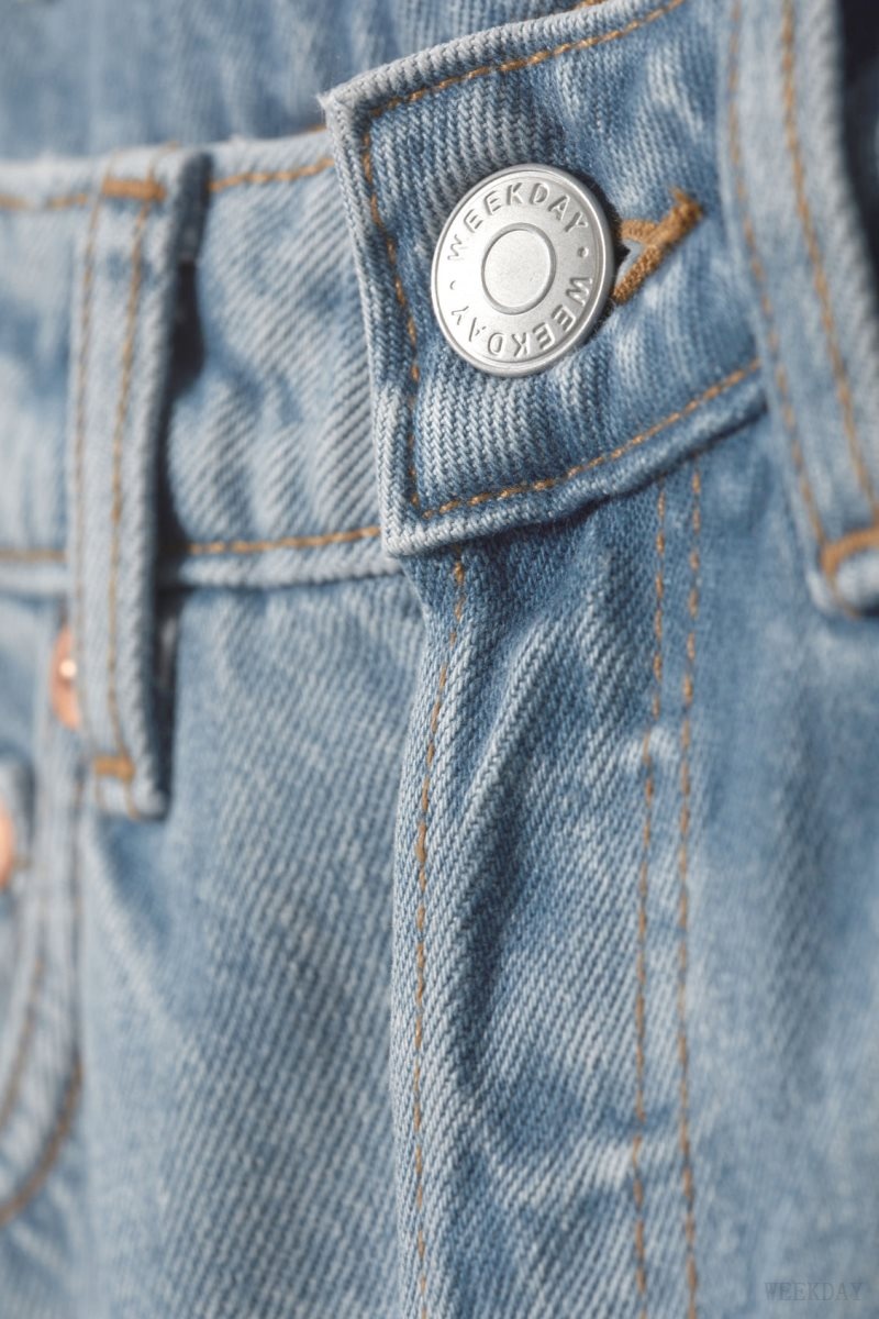 Weekday Pin ミッドカット 真っ直ぐ Jeans 青 | NSCH2054