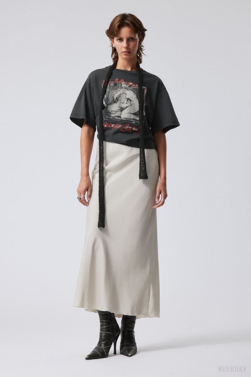 Weekday Trace Pull On Satin Skirt グレー | UMLW5507